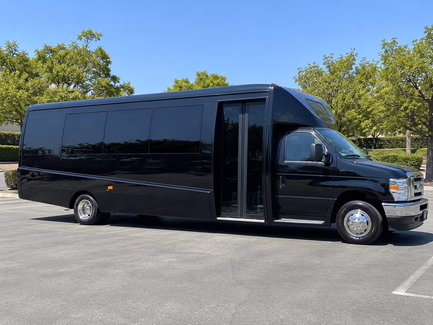 Pomona School Event & Field Trip Transportation